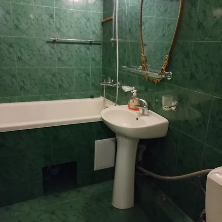 у жд вокзала и моря Odesa