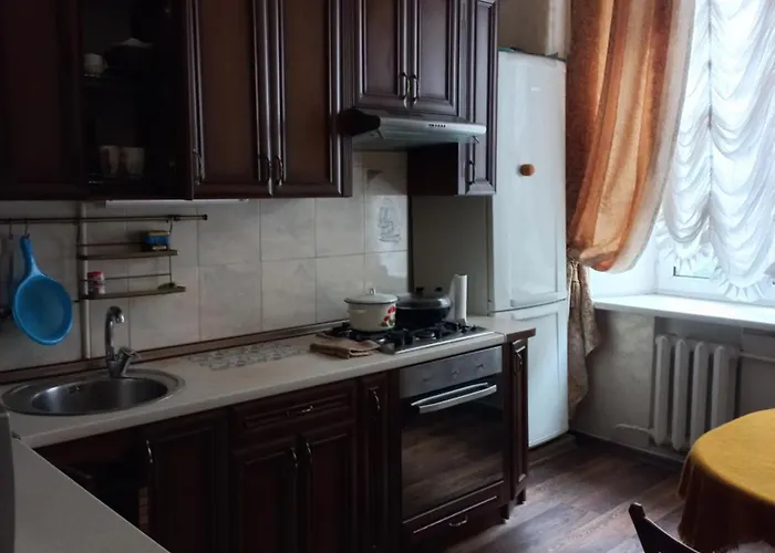 у жд вокзала и моря Apartment